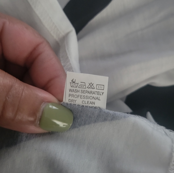 Plus Size Casual Tank Dress, Women's Plus Geometric Print V-neck Tank Dress - Picture 7 of 10